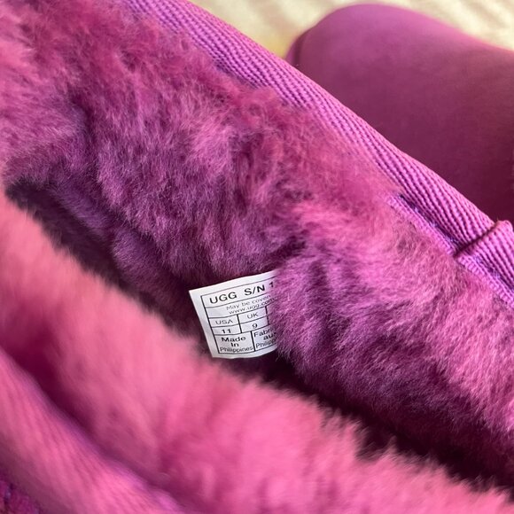 UGG Classic Ultra Mini Boots - Mangosteen (Purple/Pink) Size 11 - Picture 4 of 5